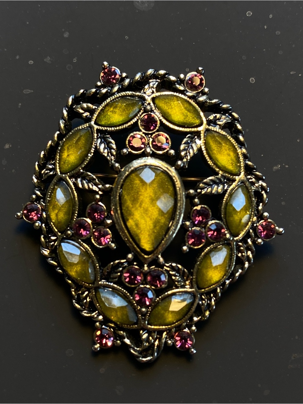 Vintage Olive Green Cabochon And Purple Rhinestone Pin/Brooch